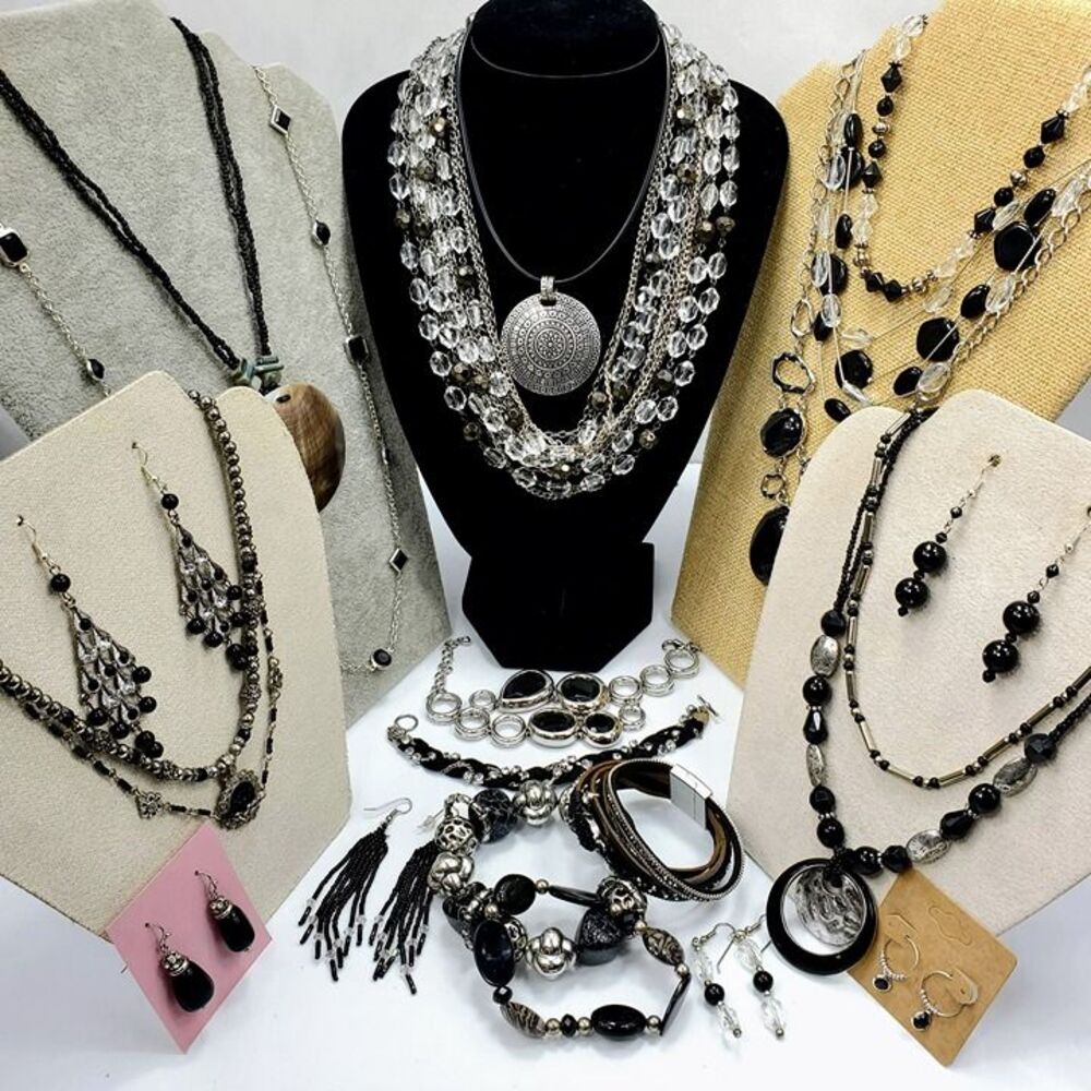 Black & Silvertone Fashion Jewelry Lot Necklace Earring Bracelet Bundle 23 Piece